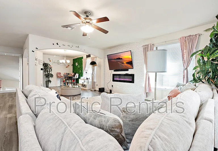 6800 Mustang Creek Rd — Photo 12