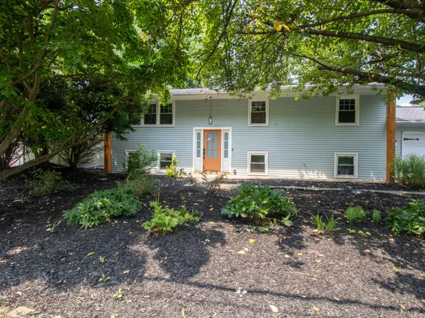 4116 Valley View Rd, Harrisburg, PA 17112