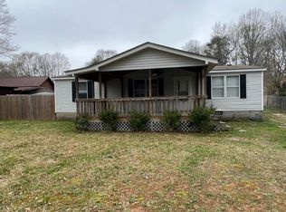 5 Williams St, Taylors, SC 29687