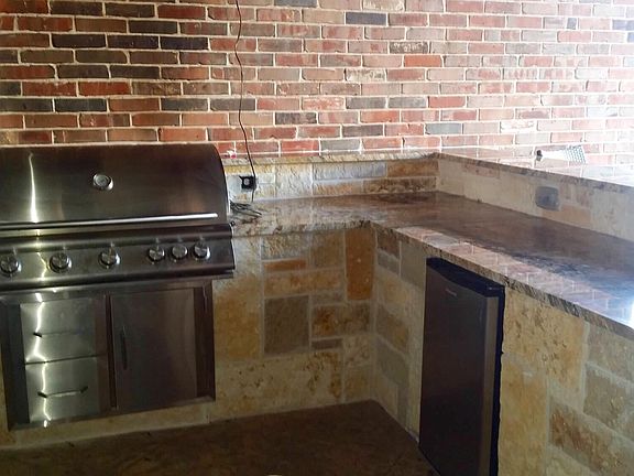 2nd image of 11670 Avondale Dr