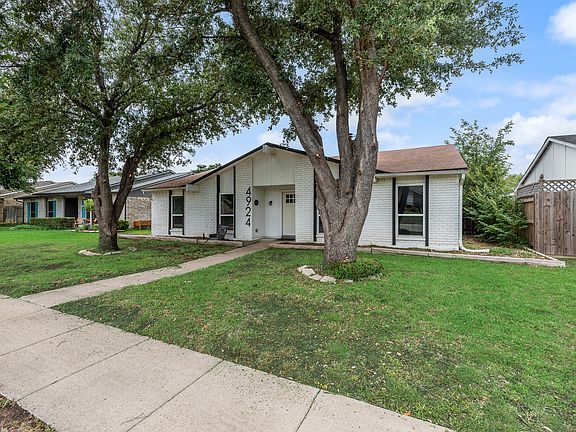2nd image of 4924 Wagner Dr