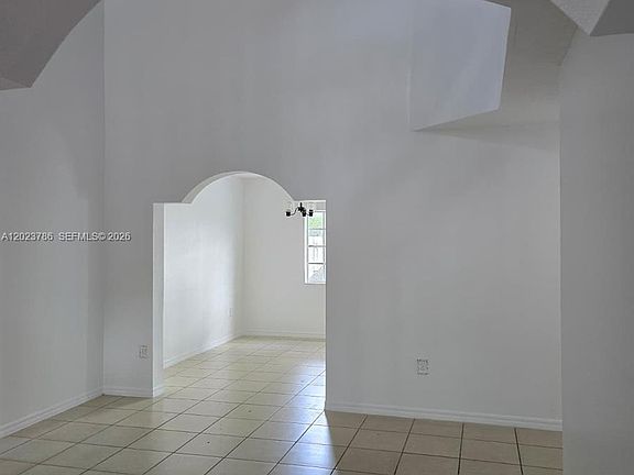 4th image of 13658 SW 142nd Ter