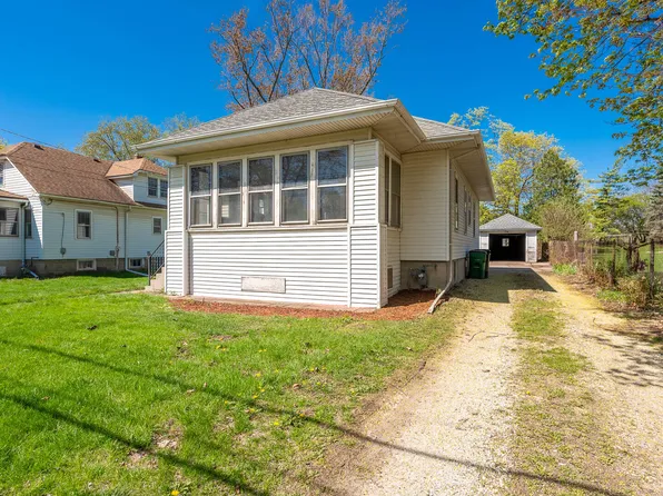 286 Old Gary Ave, Bloomingdale, IL 60108