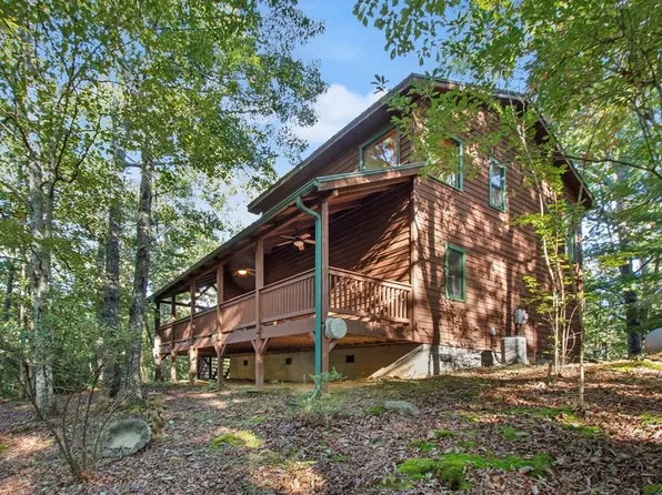 557 Goldfinch Ln, Murphy, NC 28906