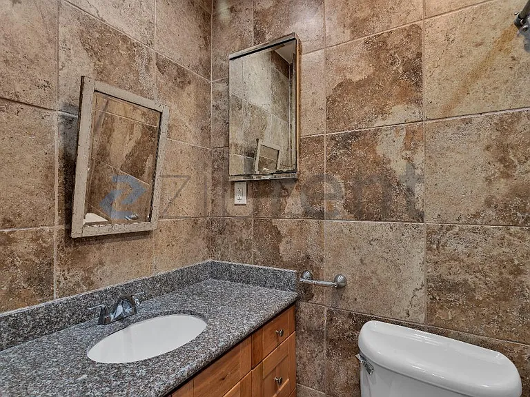 1444 Newcomb Ave — Photo 21