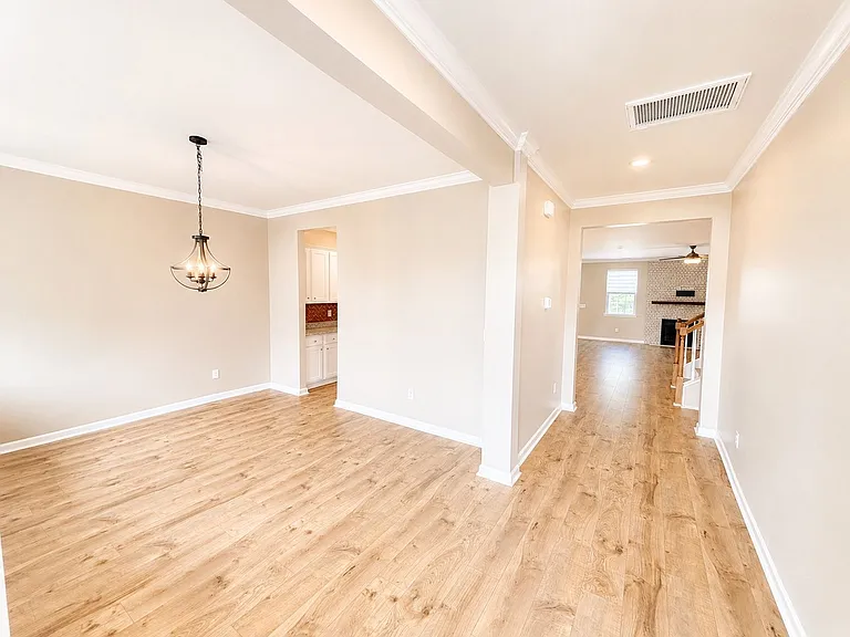 119 Cherry Grove Dr — Photo 7