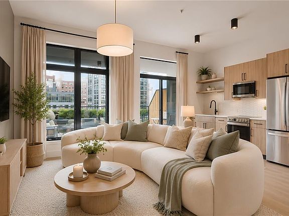 3rd image of 567 Ponce De Leon Ave #319