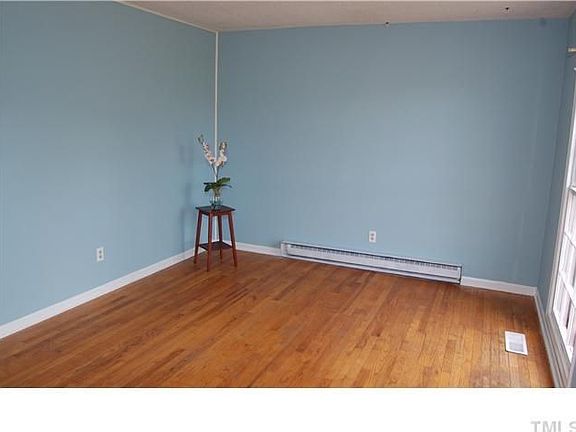 5th image of 2422 Melfield Dr