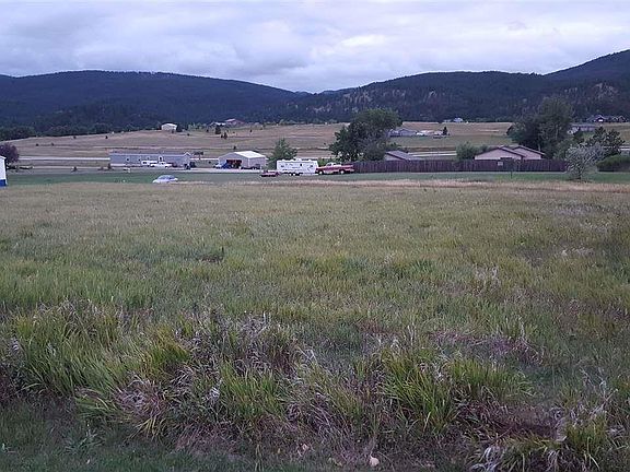 3rd image of 8084 Blucksberg Dr