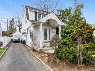 104 E. Melrose Street, Valley Stream, NY 11580