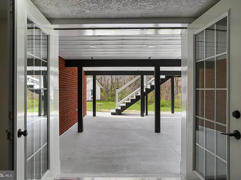 5 Orchard Pl — Photo 60