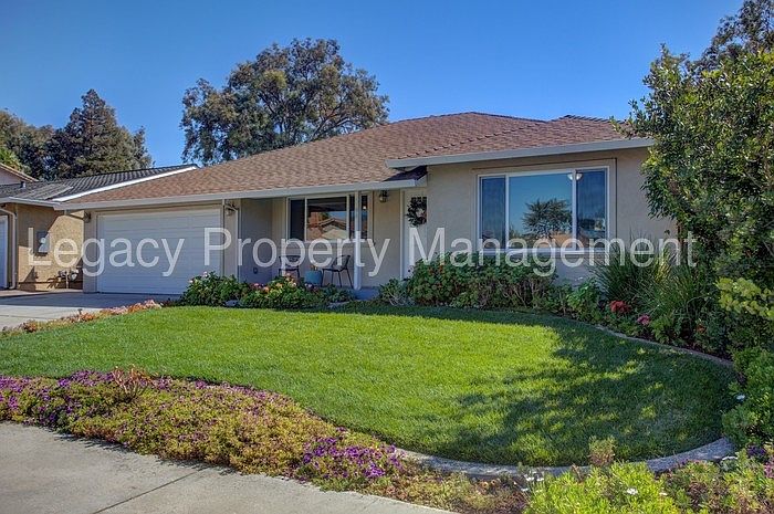 1st image of 98 Park Sharon Dr