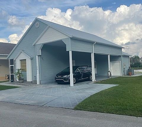 2nd image of 510 Twin Lakes Dr