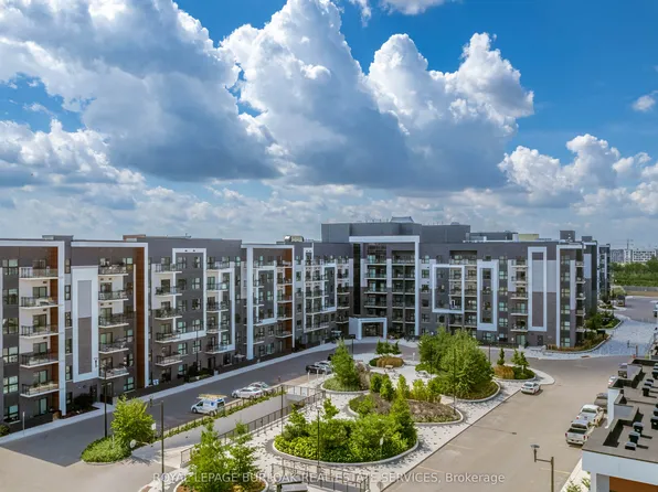 128 Grovewood Cmn, Oakville, ON