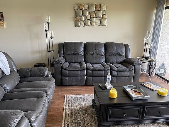 4th image of 2550 Presidential Way APT 305