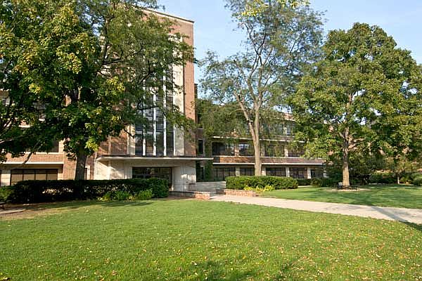 New Trier High School 