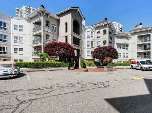 3172 Gladwin Rd #402, Abbotsford, BC V2T 5T3