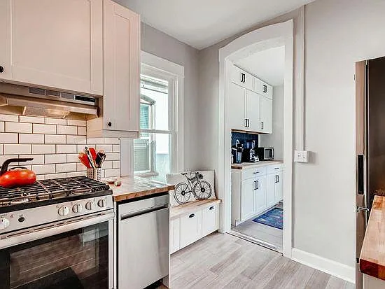1752 N Franklin St #4 — Photo 4