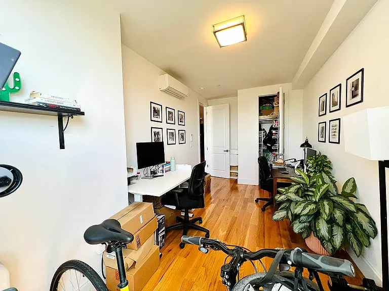 173 Martense St #PENTHOUSE — Photo 12