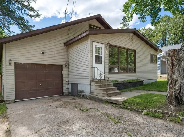 621 Coolidge Ave, Rhinelander, WI 54501