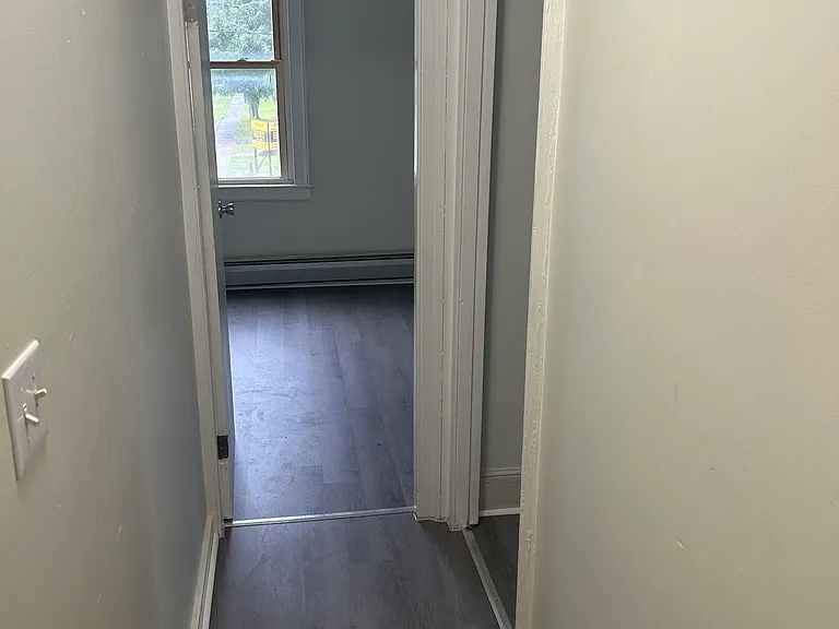 Lake St — Photo 15