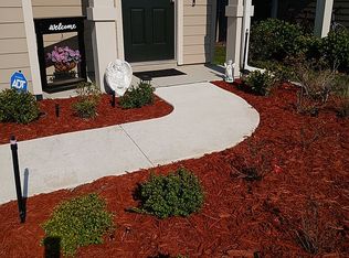 2734 Oak Stream Dr, Green Cove Springs, FL 32043