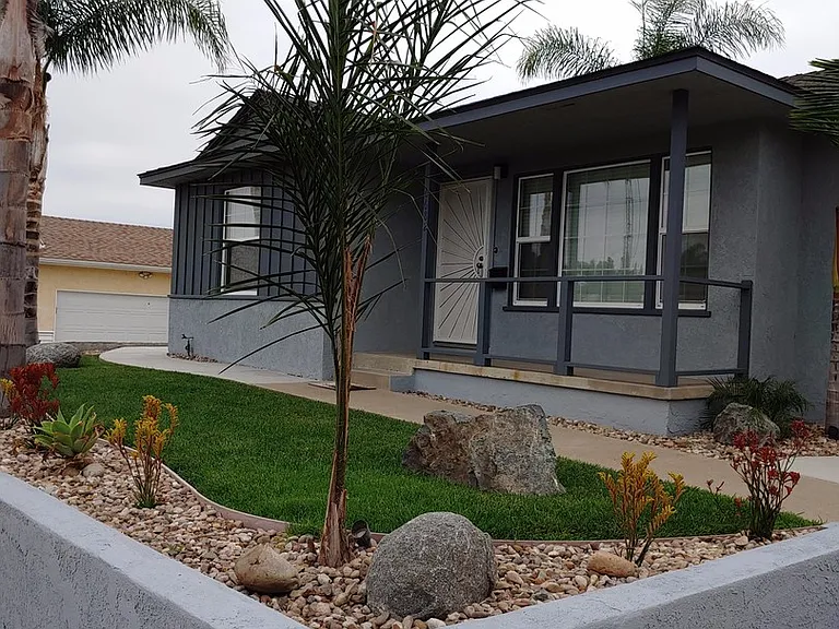 6682 Birchwood St — Photo 1