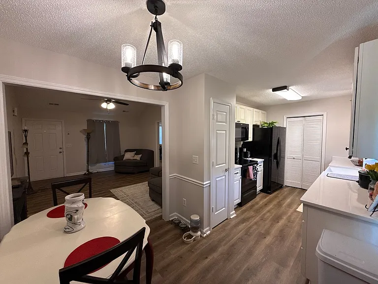 1653 Dawson Ct — Photo 5