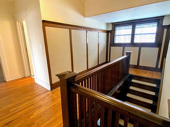 4th image of 201 Morris Ave SE APT 5