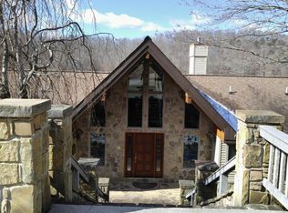 383 Deer Ridge Ln, La Follette, TN 37766