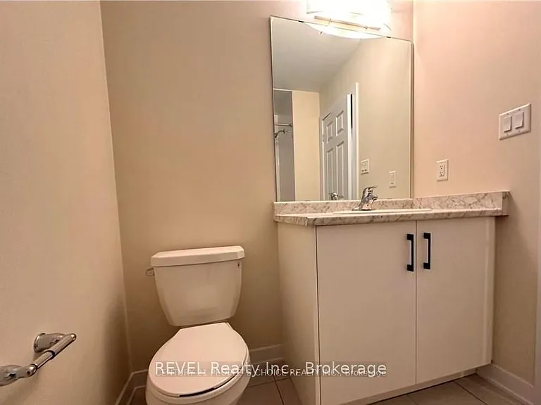 36 Rowlock St — Photo 12