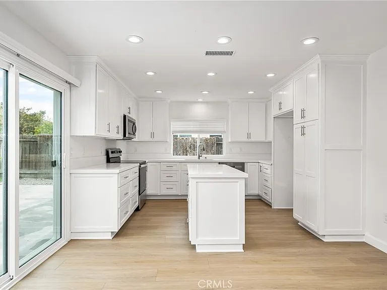 9282 Winterwood Cir — Photo 11