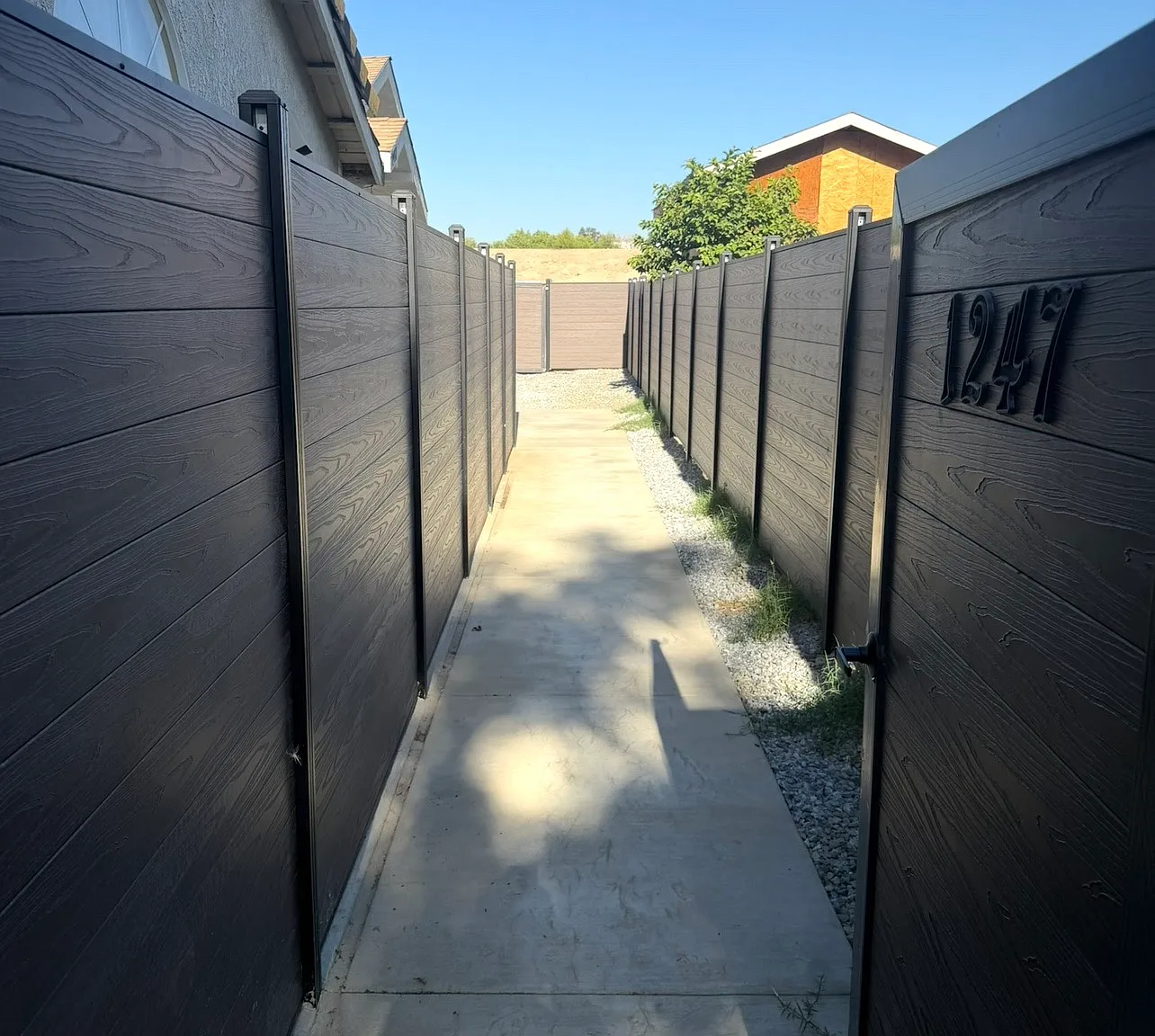3 bed, 1345 sqft, $2,300 — Photo 4