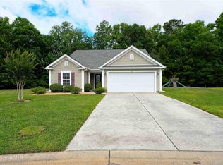 765 Tartans Glen Street NW, Calabash, NC 28467