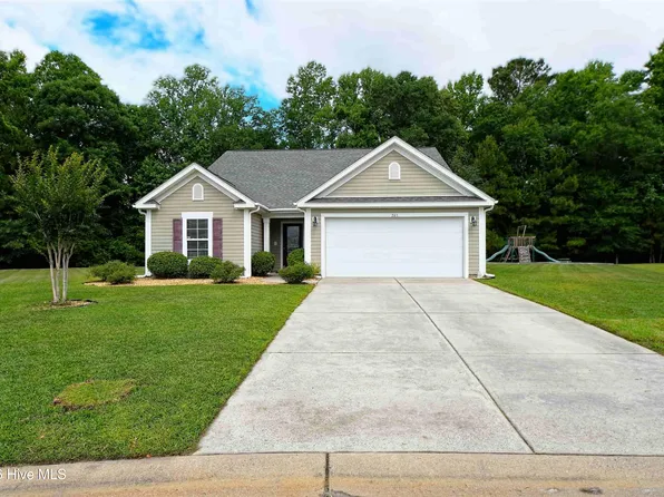 765 Tartans Glen Street NW, Calabash, NC 28467