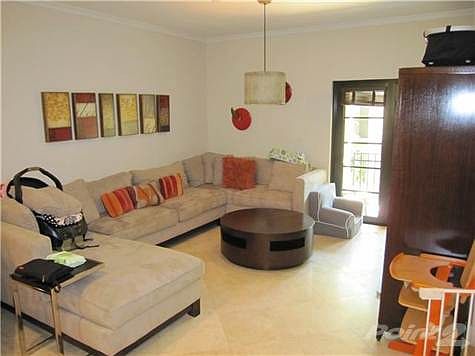 2nd image of 2821 Coconut Ave #2821