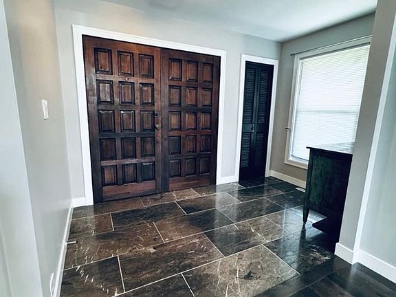 2nd image of 8510 S 82nd Ct