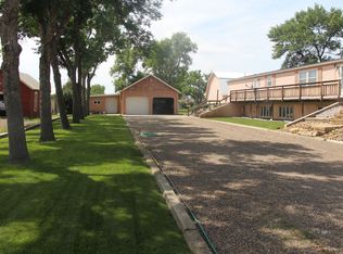 413 S Custer Ave, Terry, MT 59349