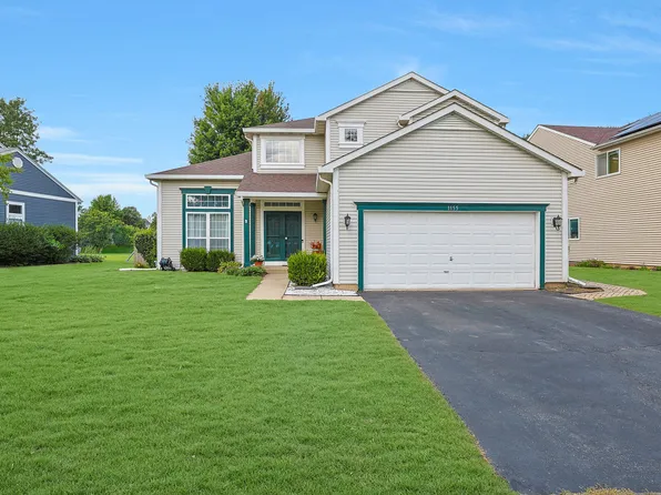 1155 Heavens Gate, Lake In The Hills, IL 60156