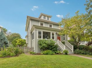 815 S Harvey Ave, Oak Park, IL 60304
