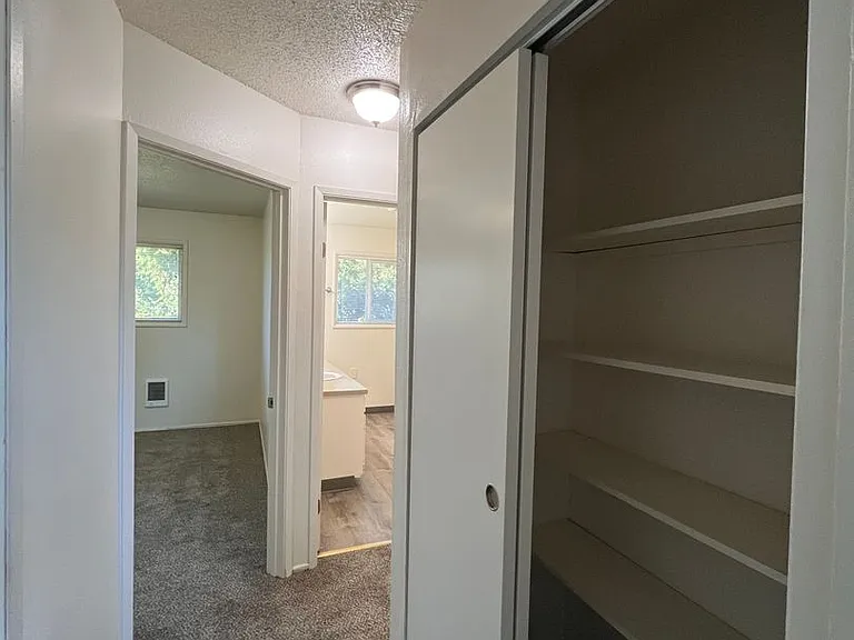 S815 - Star Apartments — Photo 77