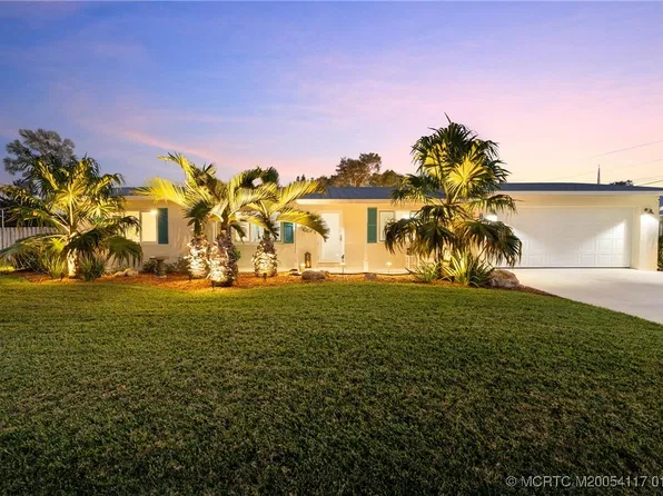 8905 SW Cherry Ln, Stuart, FL 34997