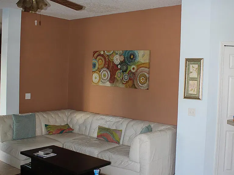 3 bed, 1557 sqft, $1,850 — Photo 1