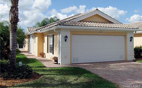 1st image of 28910 Vermillion Ln
