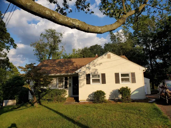 9 Meade Ct, Summit, NJ 07901