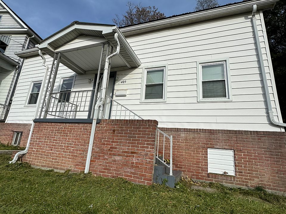 1st image of 409 Independence St