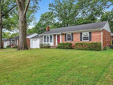 1st image of 639 Beethoven Dr