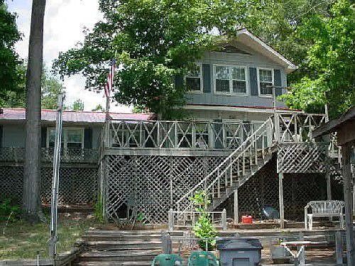 1st image of 174 Dejarnette Road S E