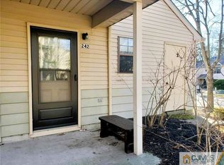 242 Azalea Cir, Jackson, NJ 08527