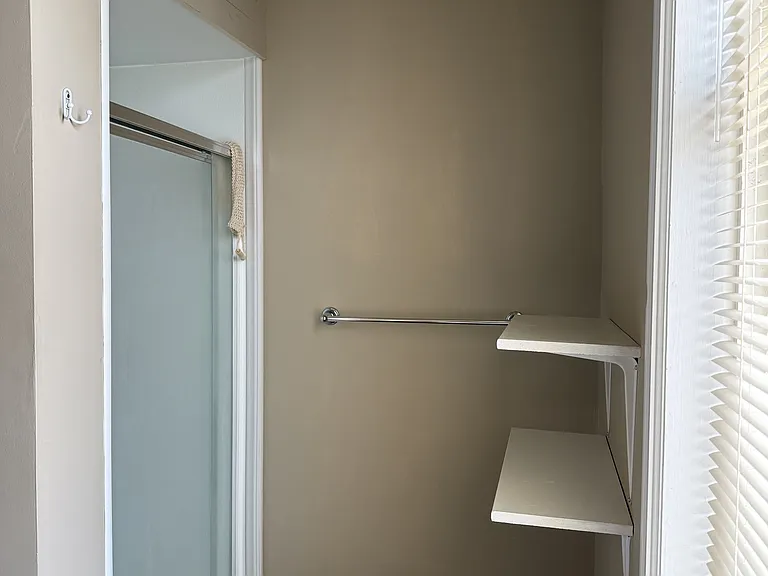 110 W Monroe St #6 — Photo 7